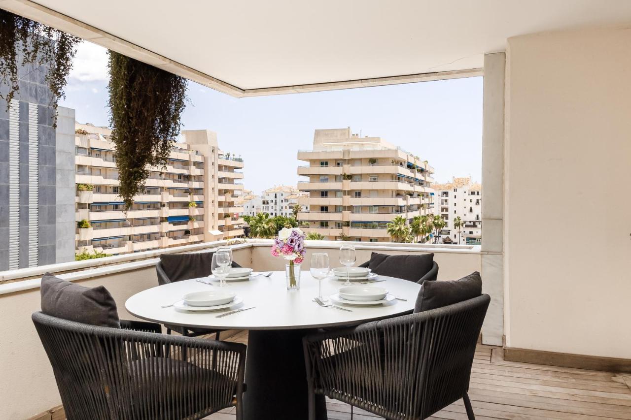 Luxury 2 bedroom apartment in Puerto Banús, parking&pool Marbella Exterior foto
